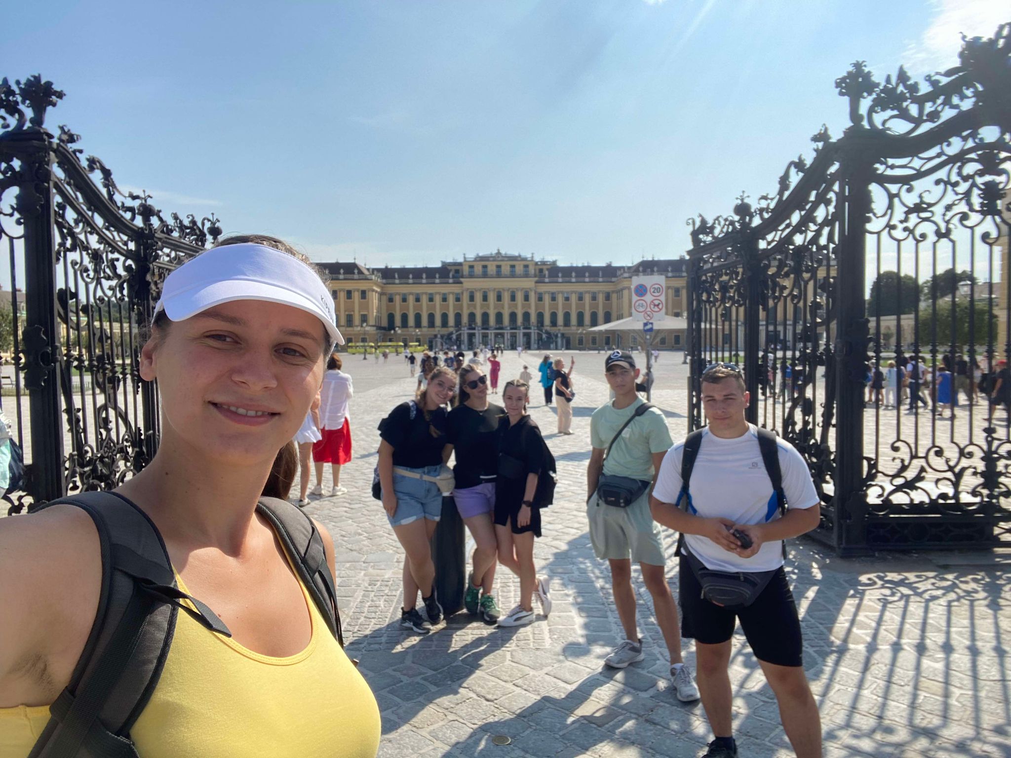 Team 2: The 'Quattro Formaggi' Journey — Vienna, Genoa, Lake Como, Milan, Budapest